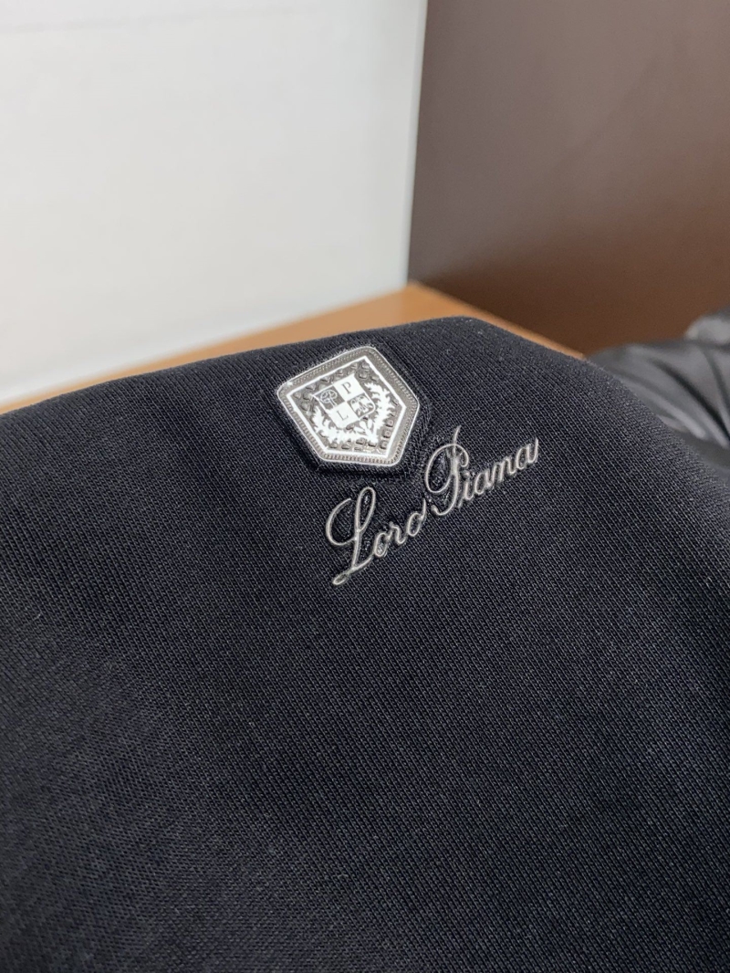 L0r0 P1ana shirt